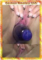 Annadevot – Small bottle for big cunt